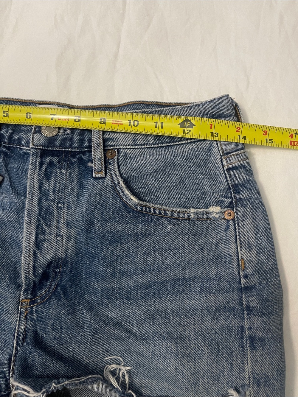 Agolde Raw Hem Distressed Jean Shorts in Medium Blue - Picture 12 of 16